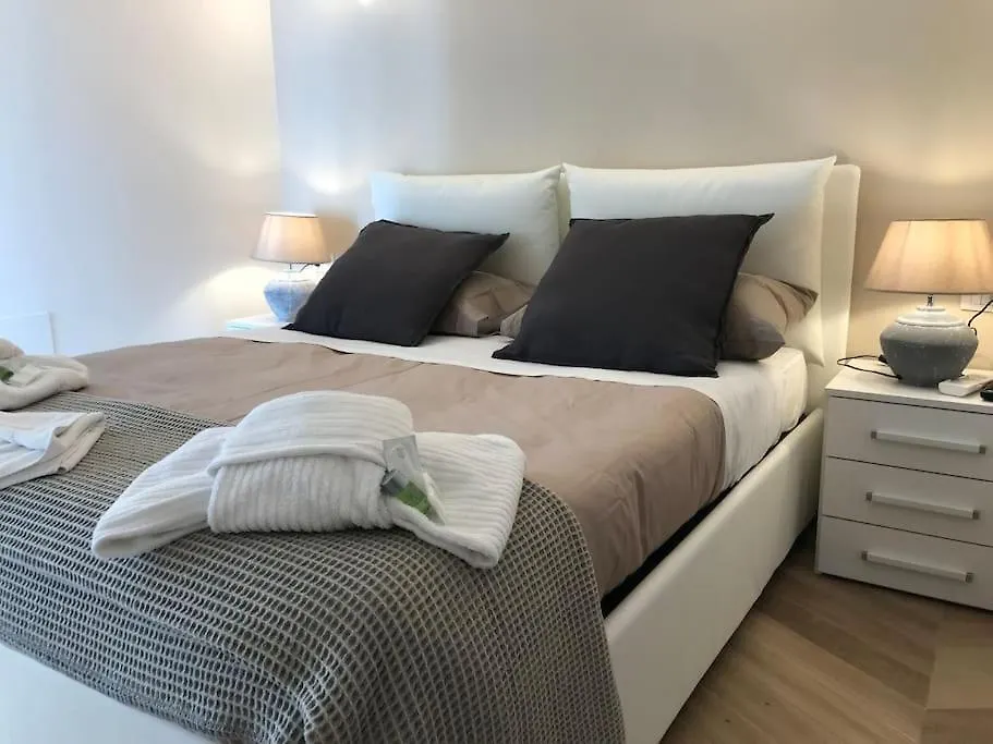 Apartment The Break - Via Veneto Charming Suite Rome