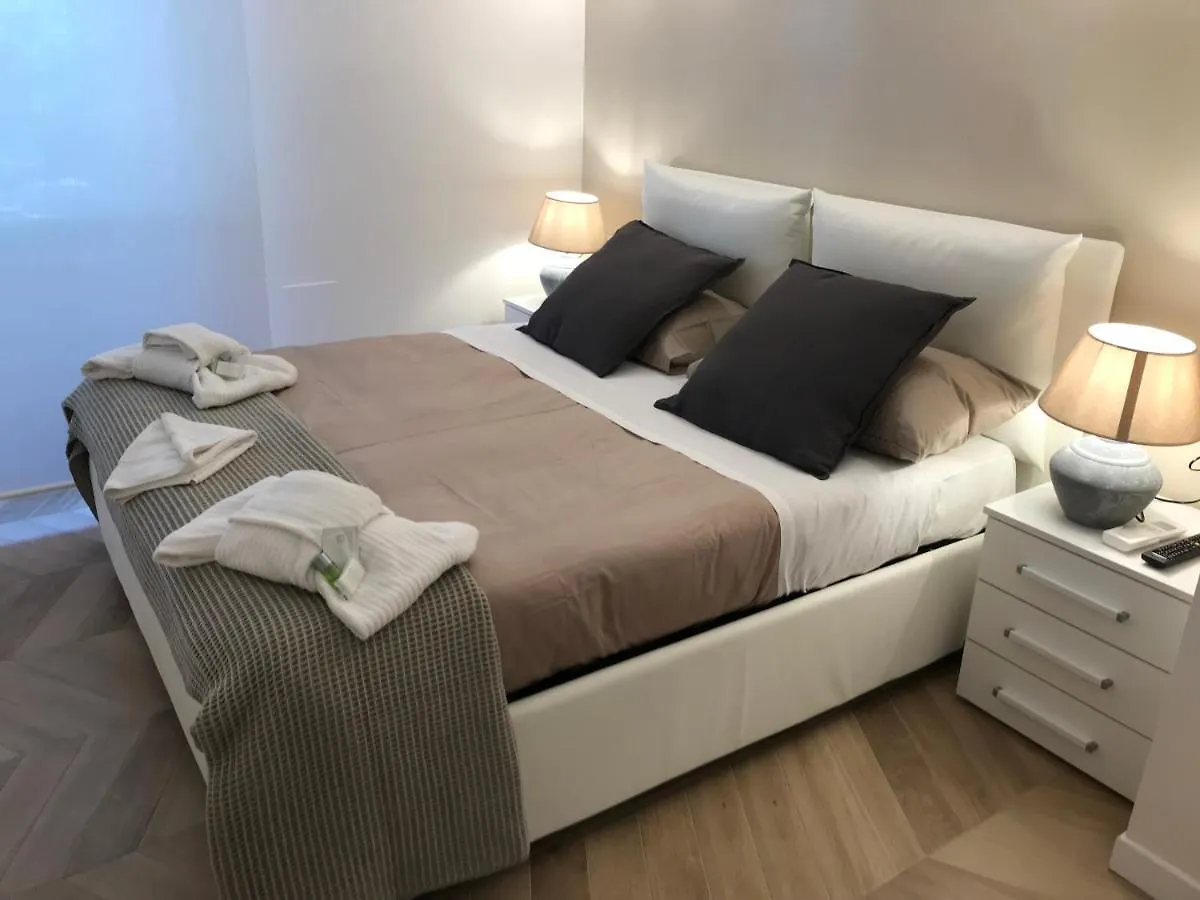 Apartment The Break - Via Veneto Charming Suite Rome